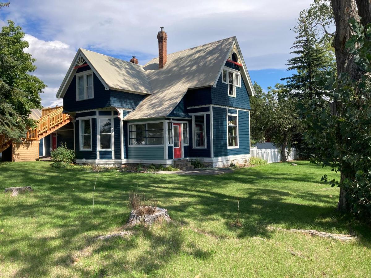 Victorian Guest Getaway-20Mins To Glacier National Park-10Mins To Airport! Columbia Falls Extérieur photo