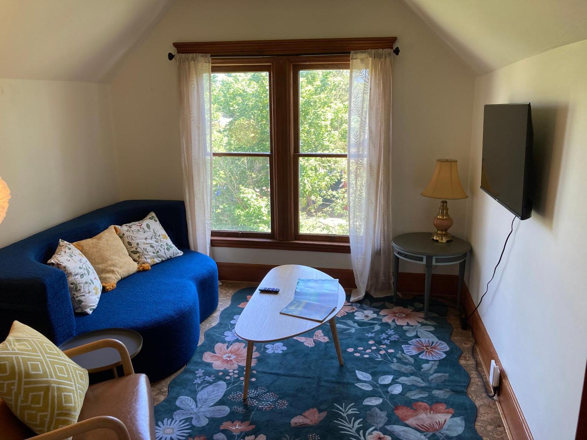 Victorian Guest Getaway-20Mins To Glacier National Park-10Mins To Airport! Columbia Falls Extérieur photo