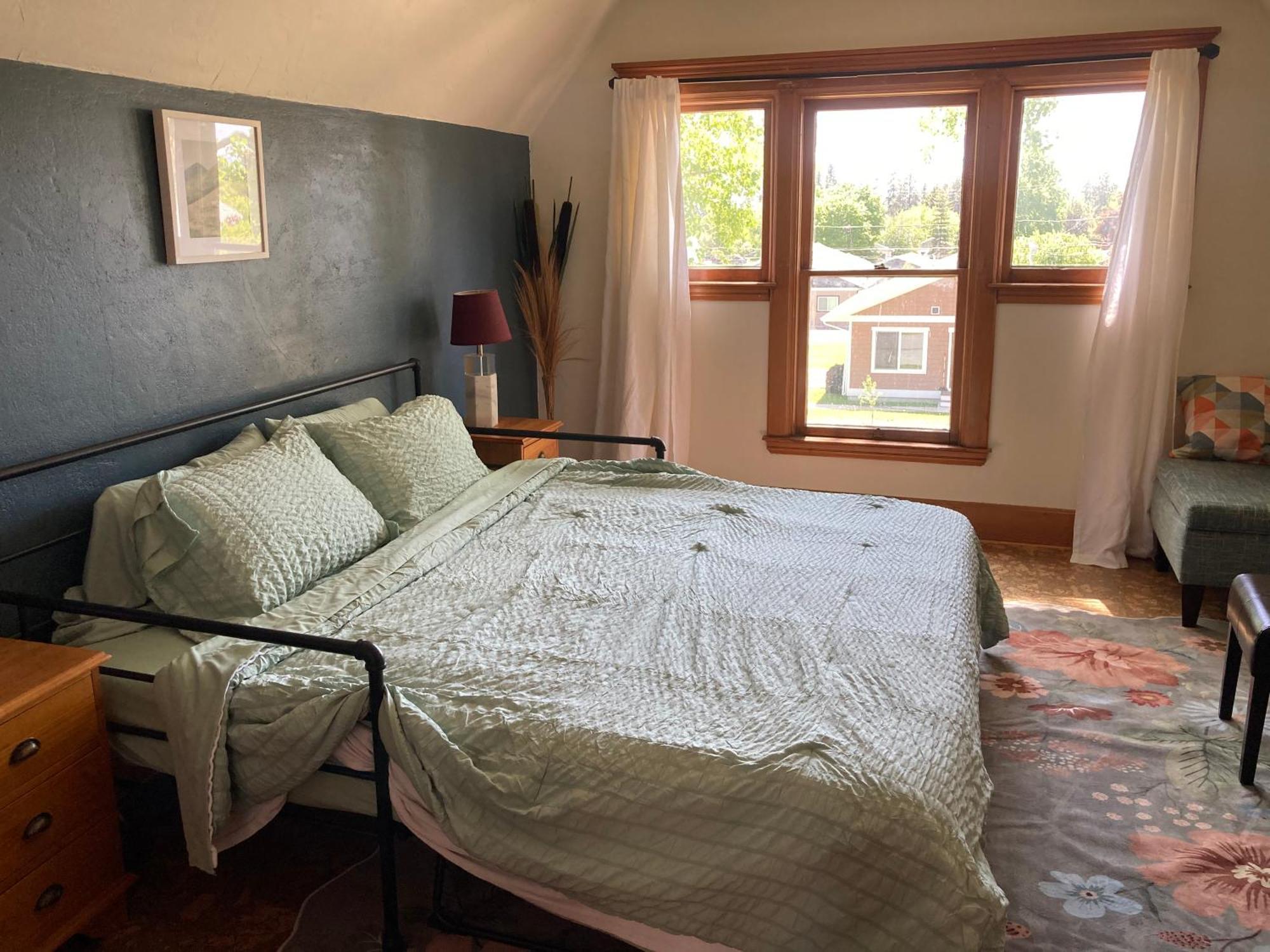 Victorian Guest Getaway-20Mins To Glacier National Park-10Mins To Airport! Columbia Falls Extérieur photo